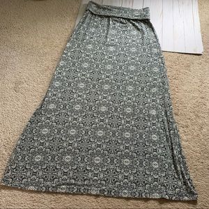 Cynthia Rowley medallion maxi skirt sz L